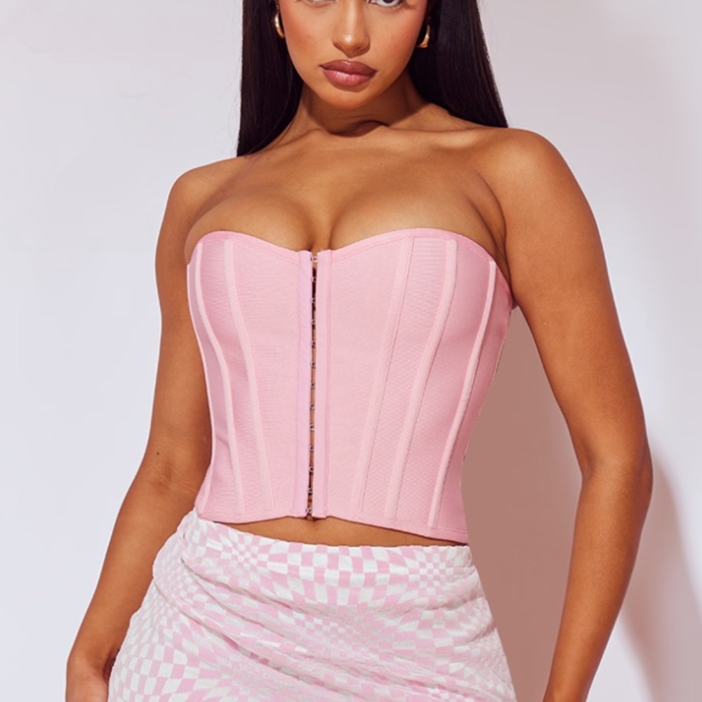 PLT hook and eye structured corset